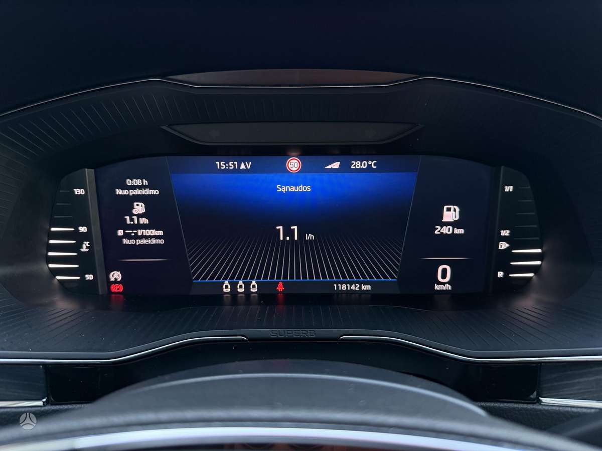 Skoda Superb, 1.5 l., Универсал
