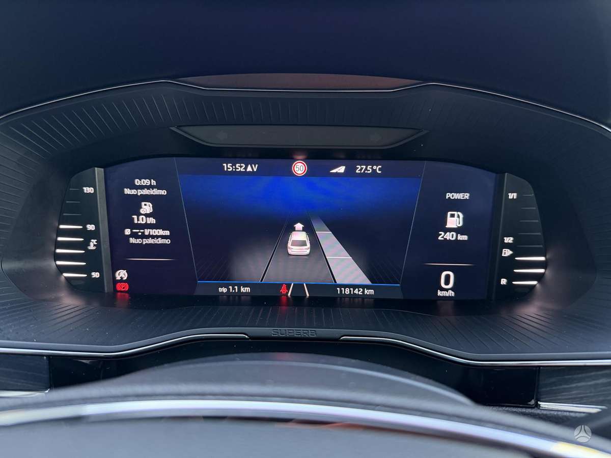 Skoda Superb, 1.5 l., Универсал