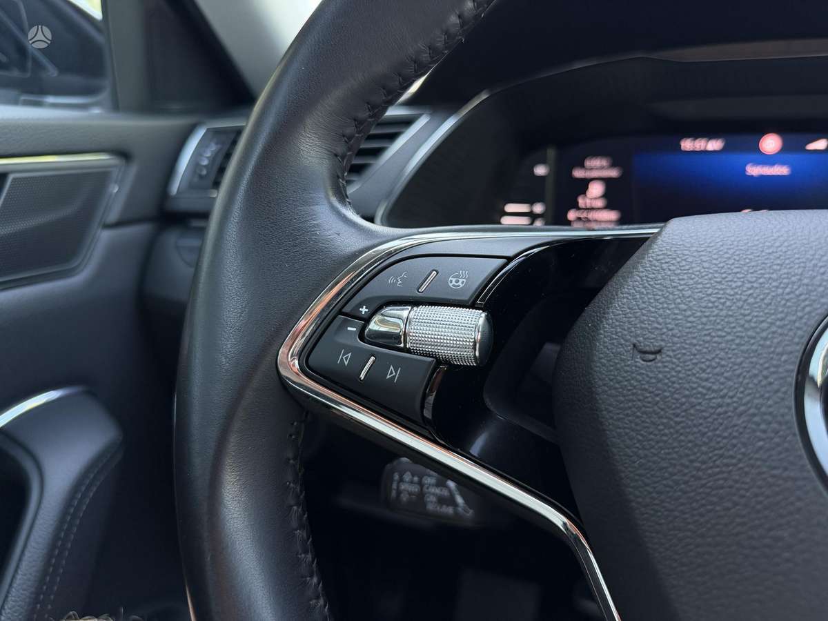 Skoda Superb, 1.5 l., Универсал