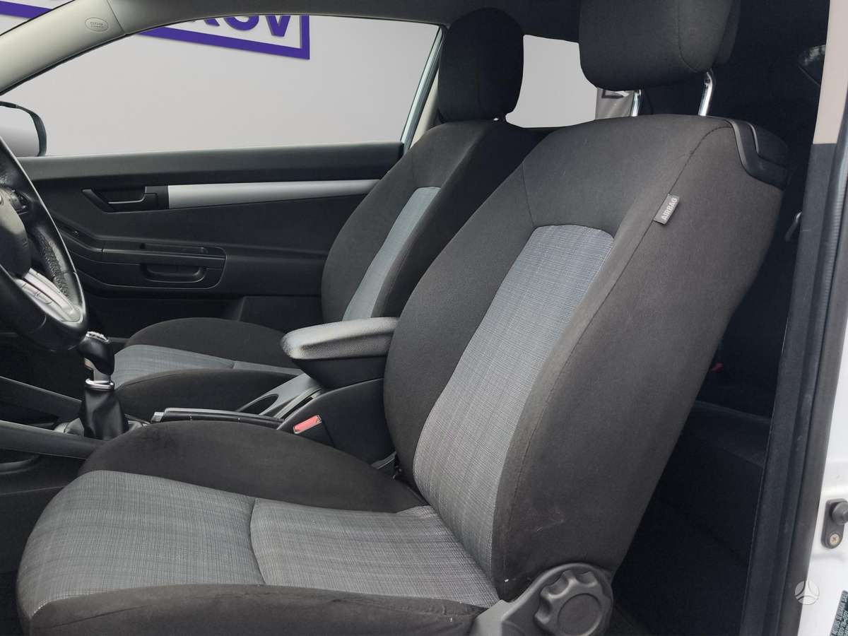 Kia Ceed, 1.6 l., coupe