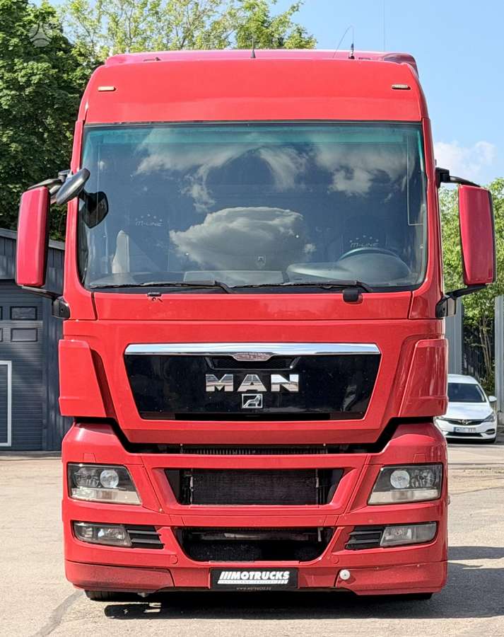 MAN TGX 18.440, double sleeper