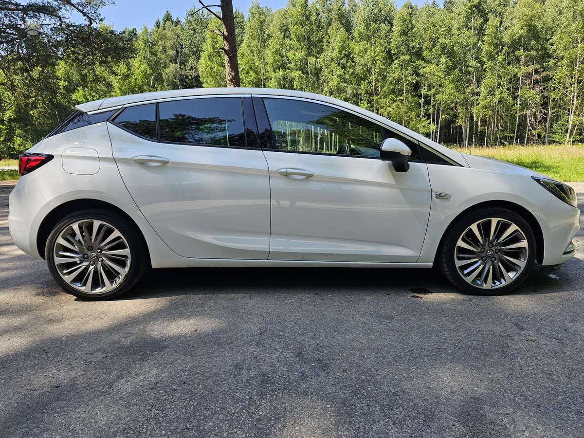 Opel Astra, 1.6 l., hatchback