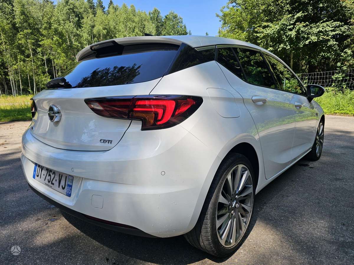 Opel Astra, 1.6 l., hatchback