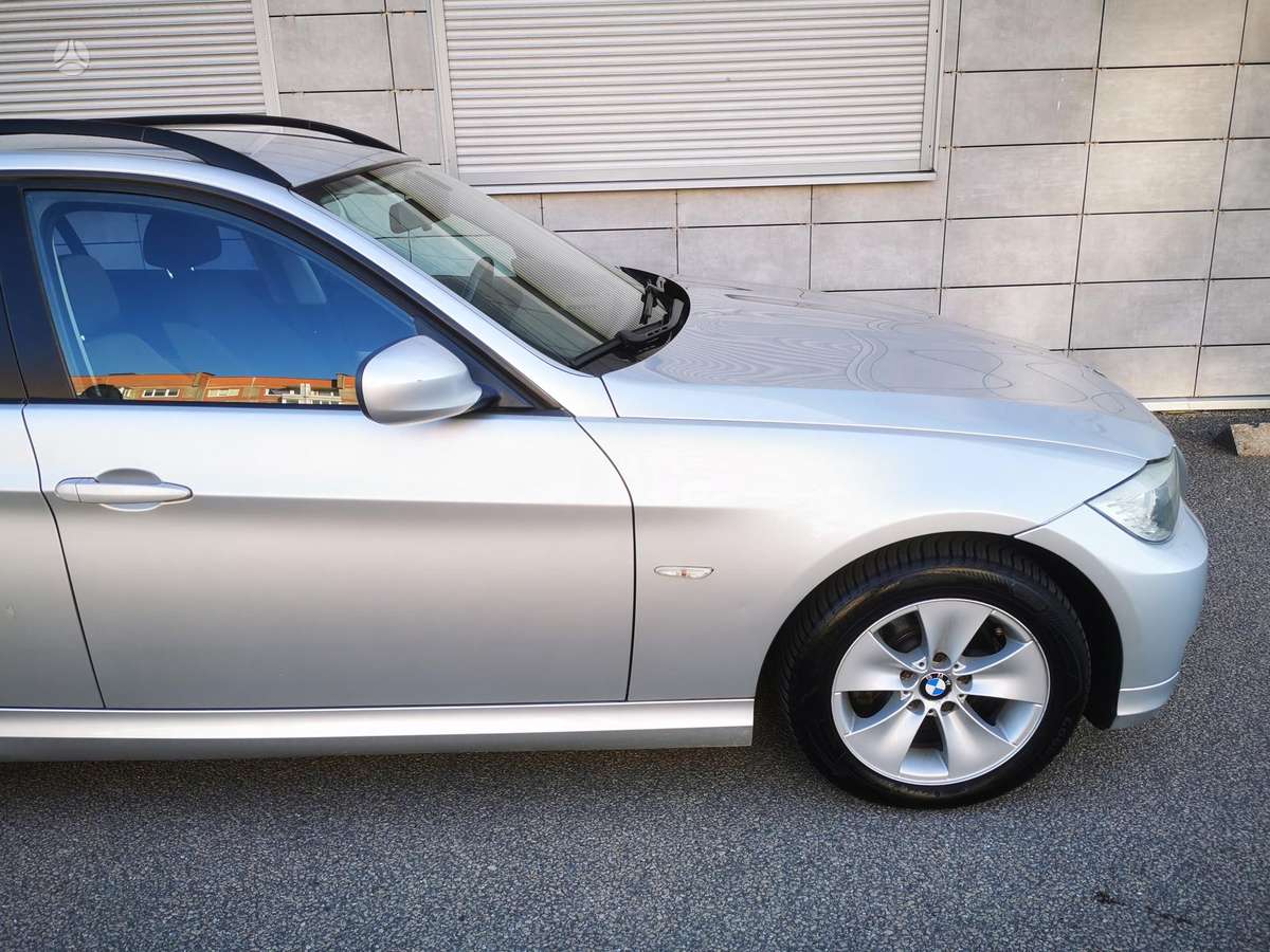 BMW 318, 2.0 l., wagon