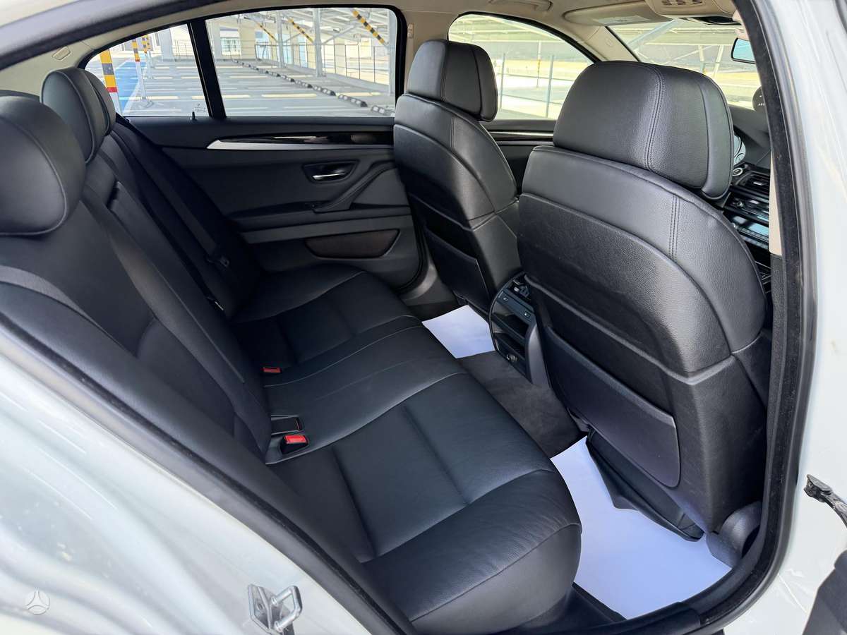 BMW 535, 3.0 l., Седан