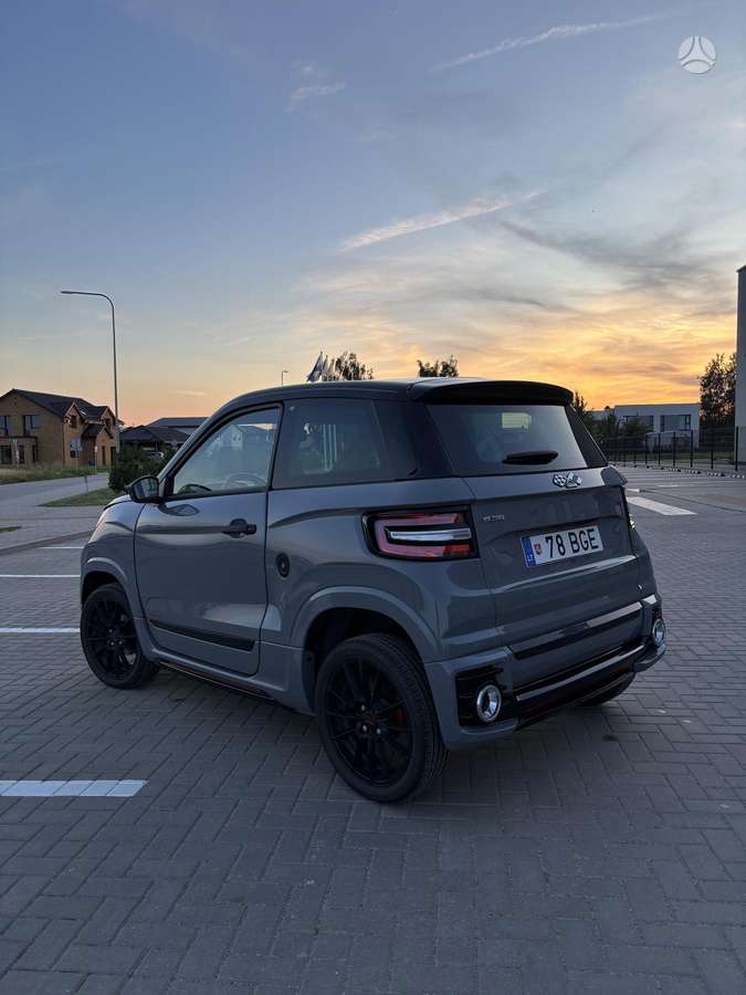 Ligier JS60, 0.5 l., Хэтчбек