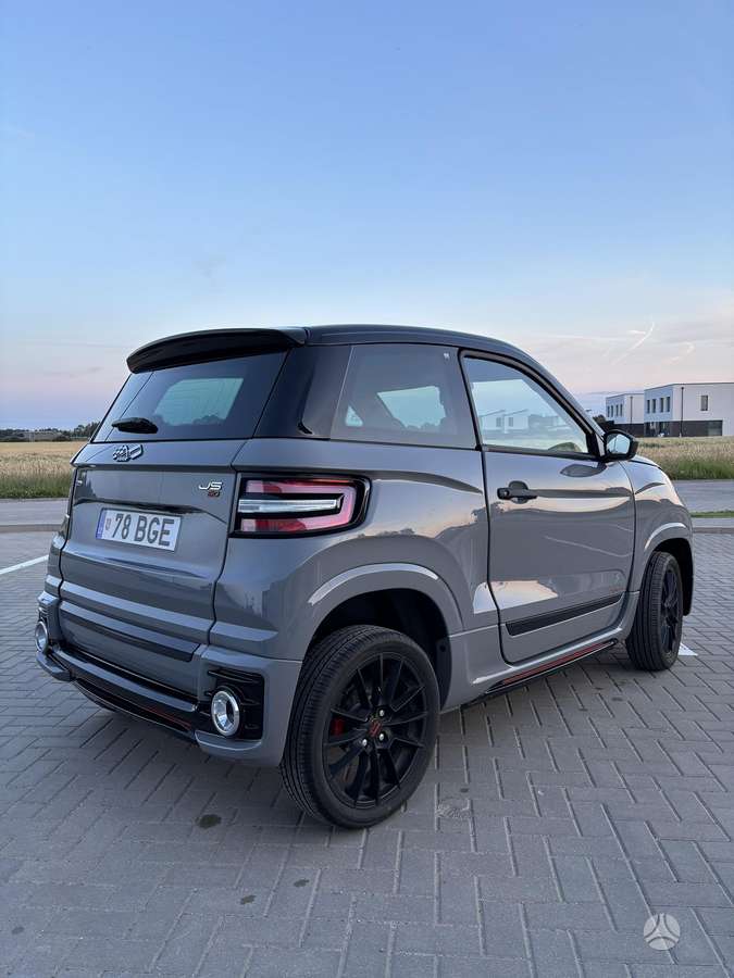 Ligier JS60, 0.5 l., Хэтчбек