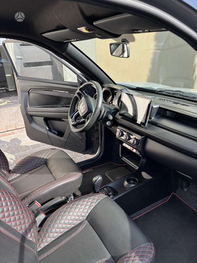 Ligier JS60, 0.5 l., hatchback