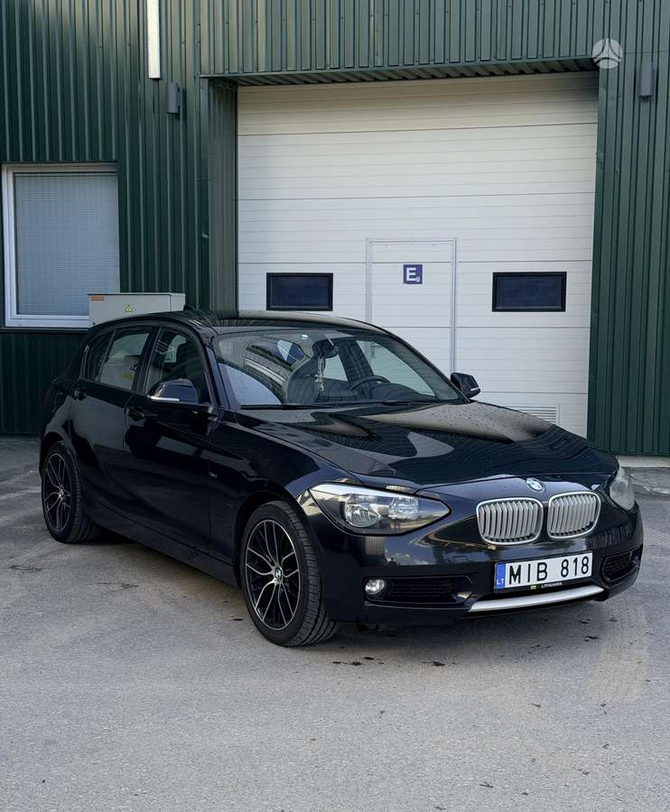 BMW 118, 2.0 l., Хэтчбек