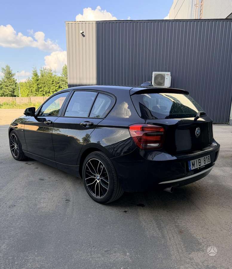 BMW 118, 2.0 l., Хэтчбек