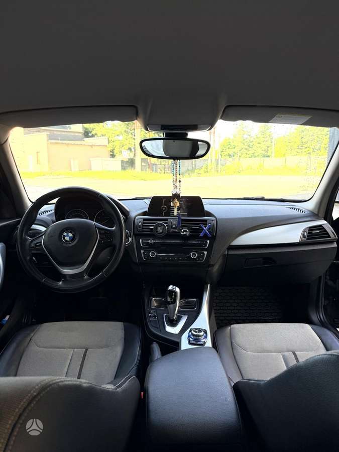 BMW 118, 2.0 l., Хэтчбек