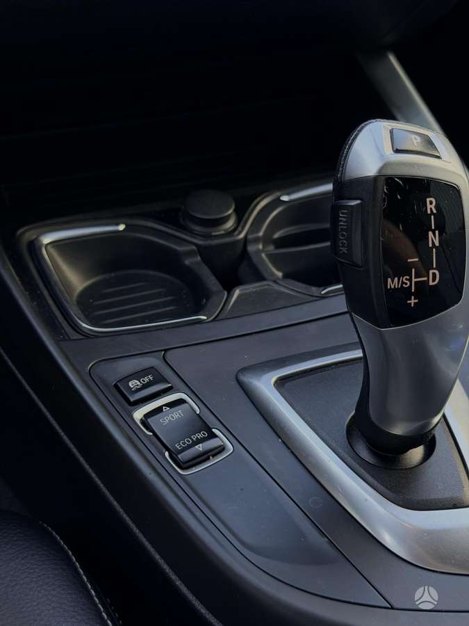 BMW 118, 2.0 l., Хэтчбек