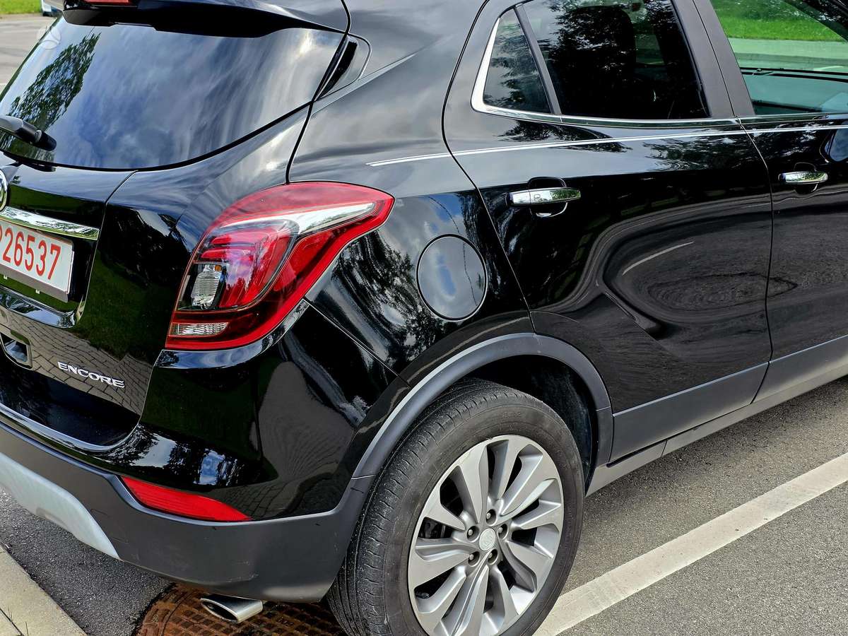 Buick Encore, 1.4 l., off-road / crossover
