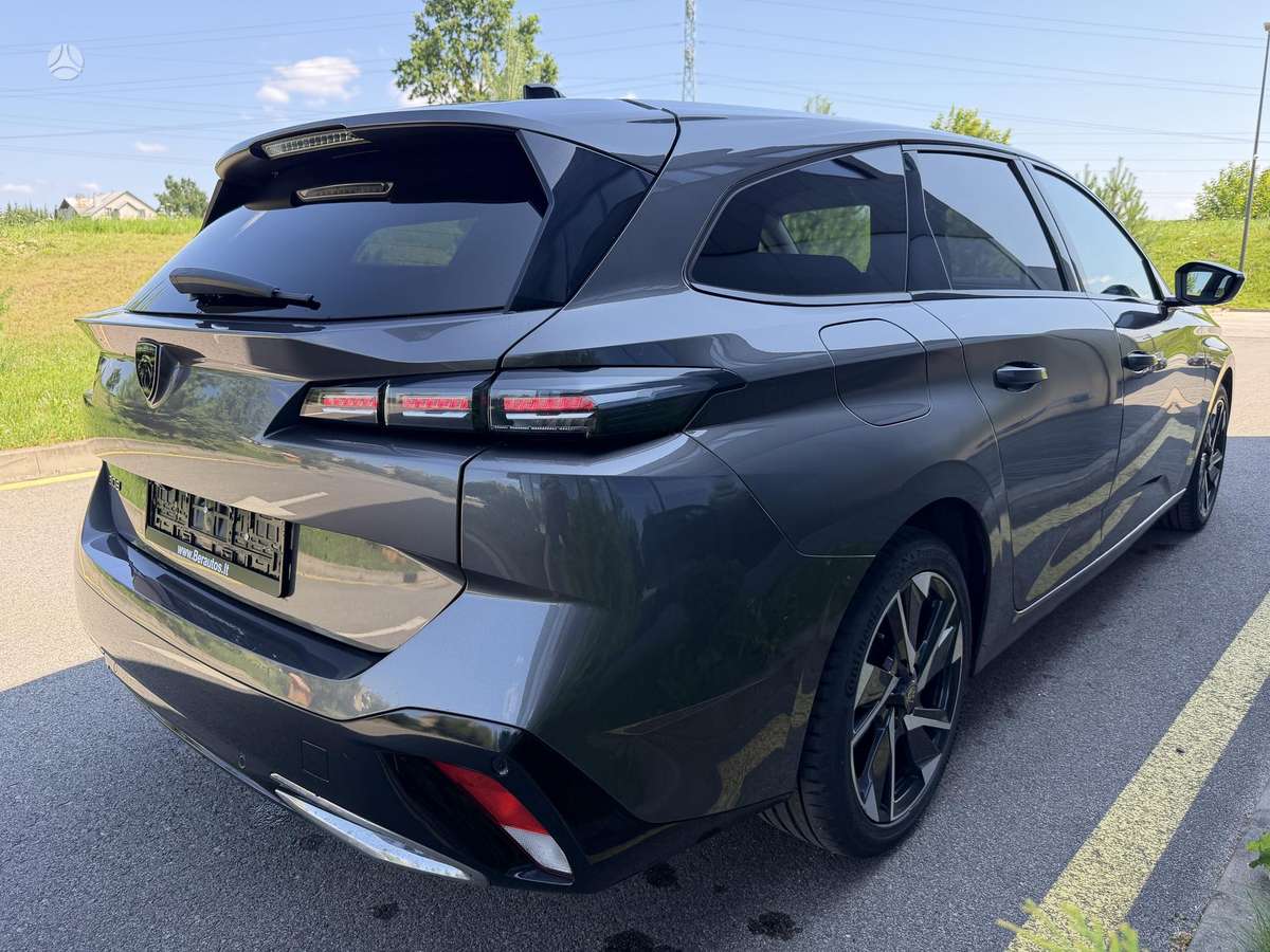 Peugeot 308, 1.2 l., Универсал