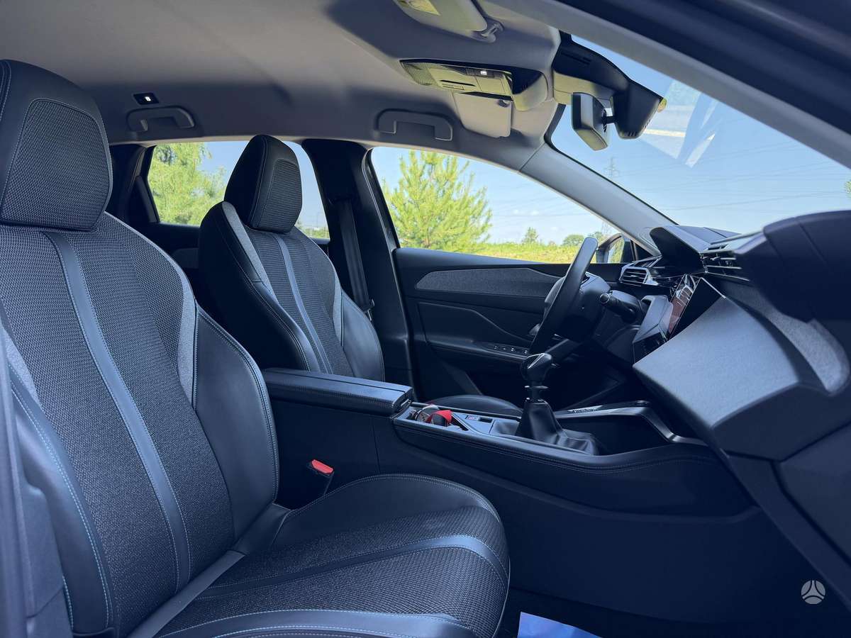 Peugeot 308, 1.2 l., Универсал