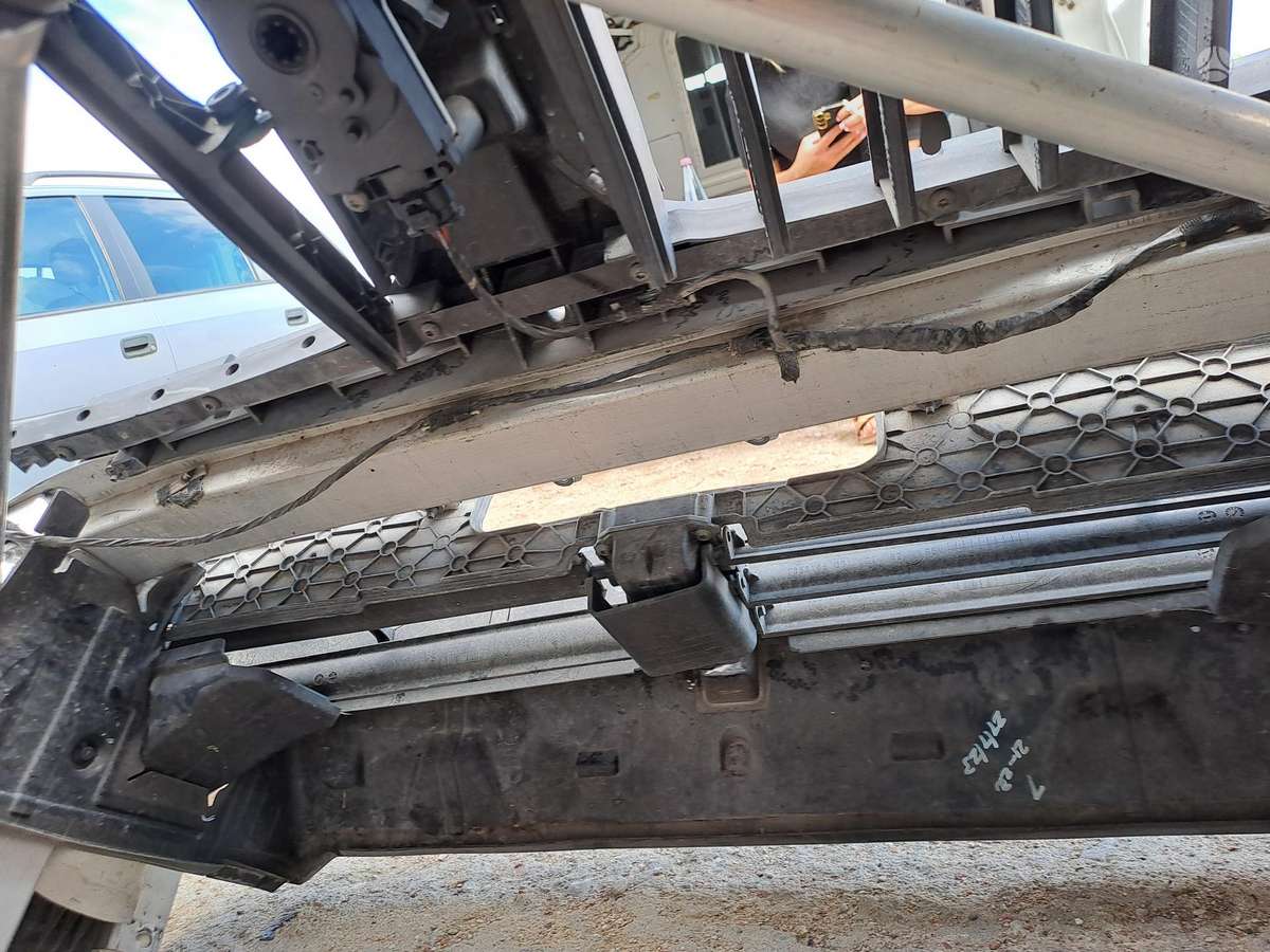 BMW X3 kėbulo dalys