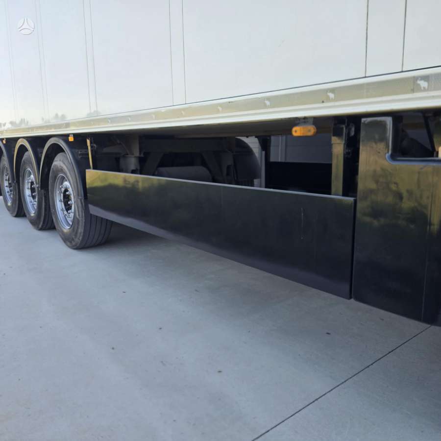 Schmitz SKO24 Carrier Vector 1550 11000h, рефрижераторы