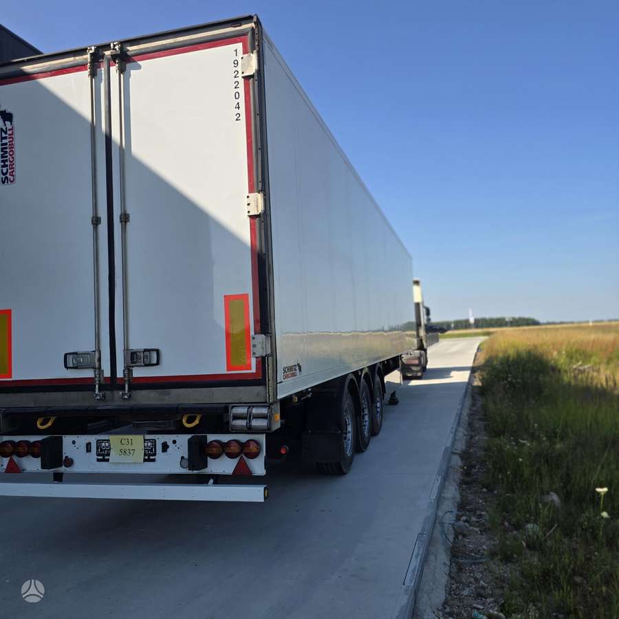 Schmitz SKO24 Carrier Vector 1550 11000h, рефрижераторы