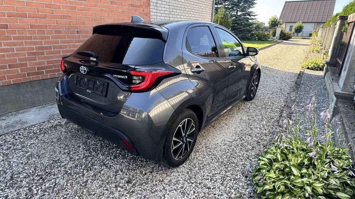 Toyota Yaris - 9