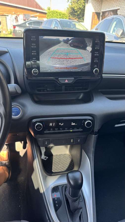 Toyota Yaris - 11
