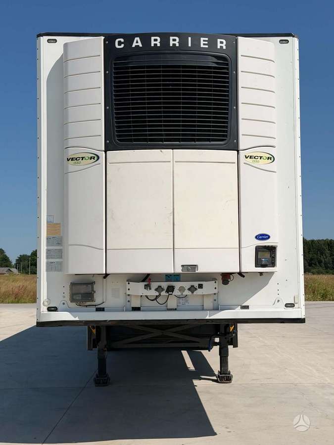 Schmitz SKO24 Carrier Vector 1550 12000h, refrigerated