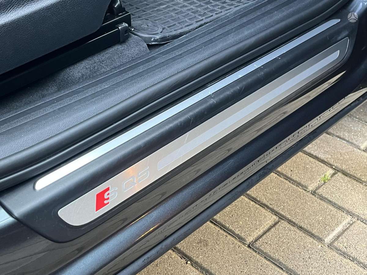 Audi SQ5, 3.0 l., off-road / crossover