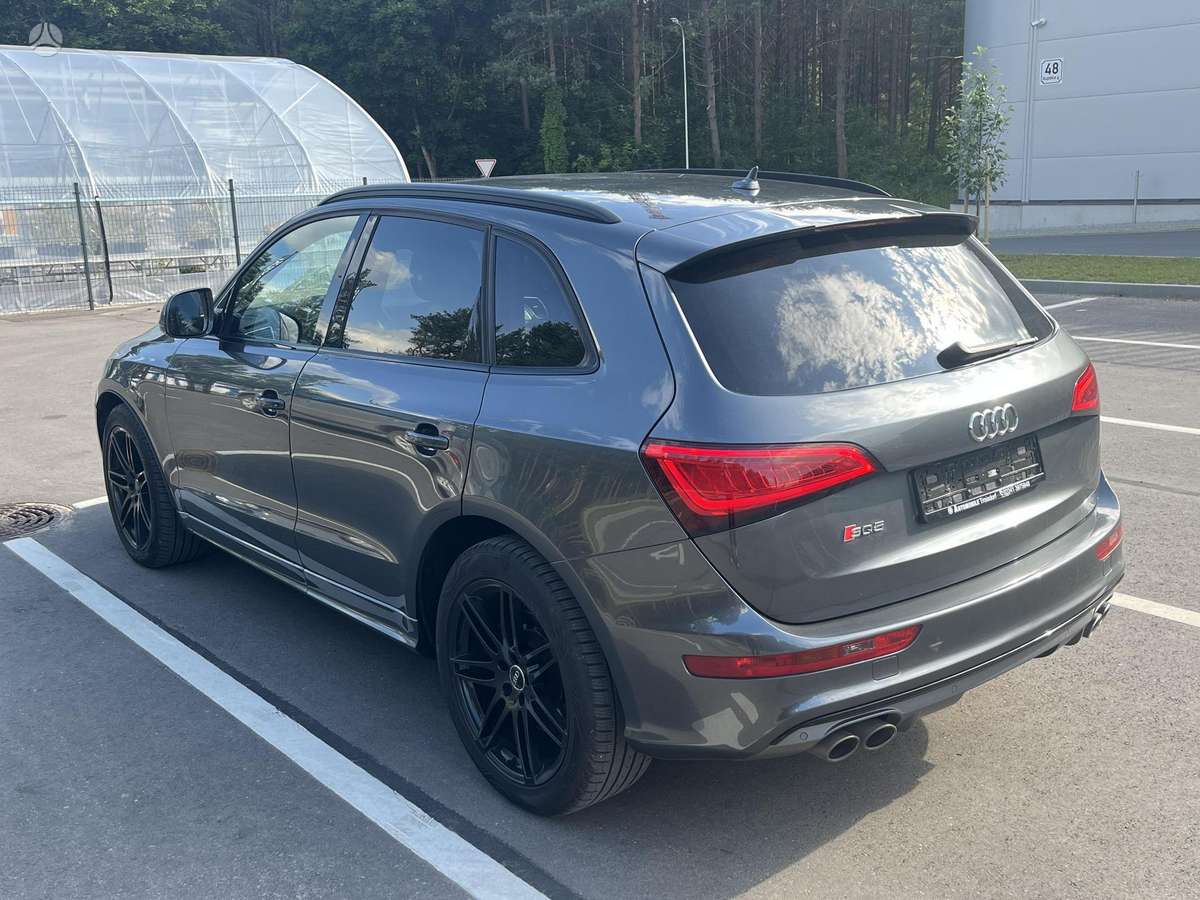 Audi SQ5, 3.0 l., off-road / crossover