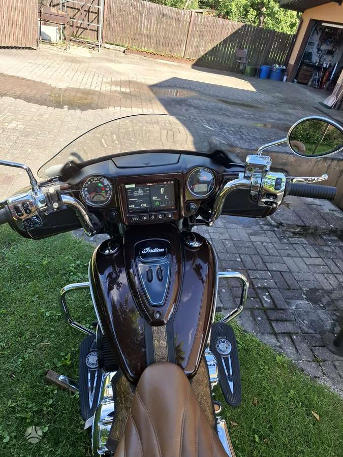 Indian Chieftain 1811cc, чопперы / круизеры / custom