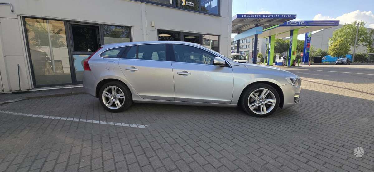 Volvo V60 - 4