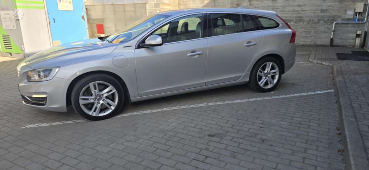 Volvo V60 - 10