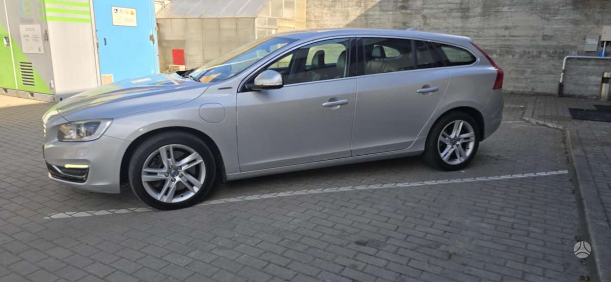 Volvo V60 - 11