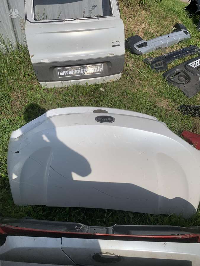 Microcar -kita- kėbulo dalys