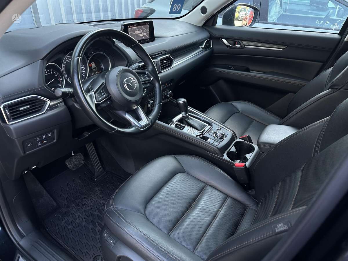 Mazda CX-5, 2.5 l., off-road / crossover