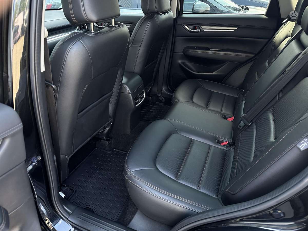 Mazda CX-5, 2.5 l., off-road / crossover