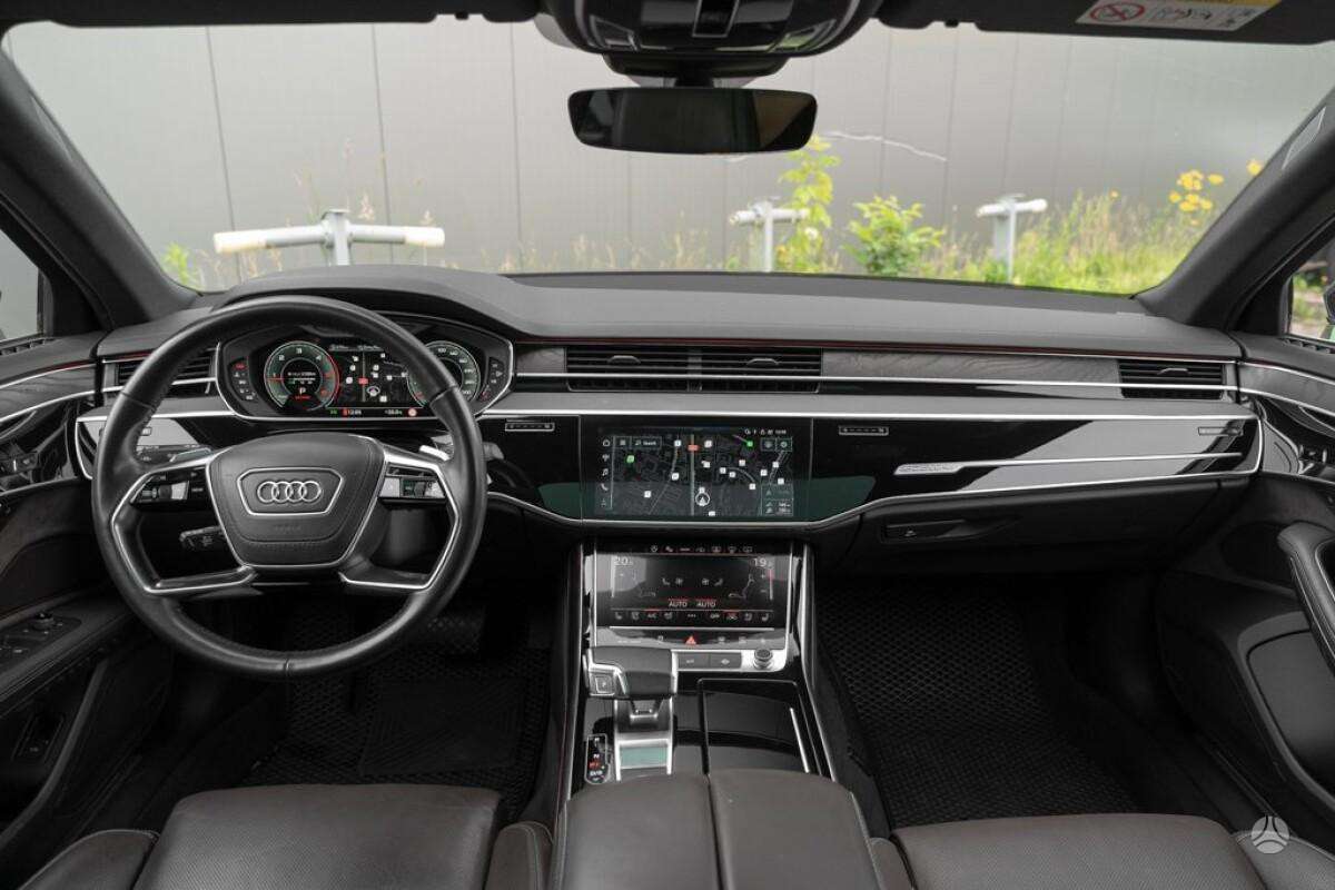 Audi A8 L, 3.0 l., Седан