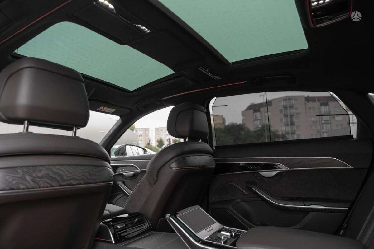 Audi A8 L, 3.0 l., Седан