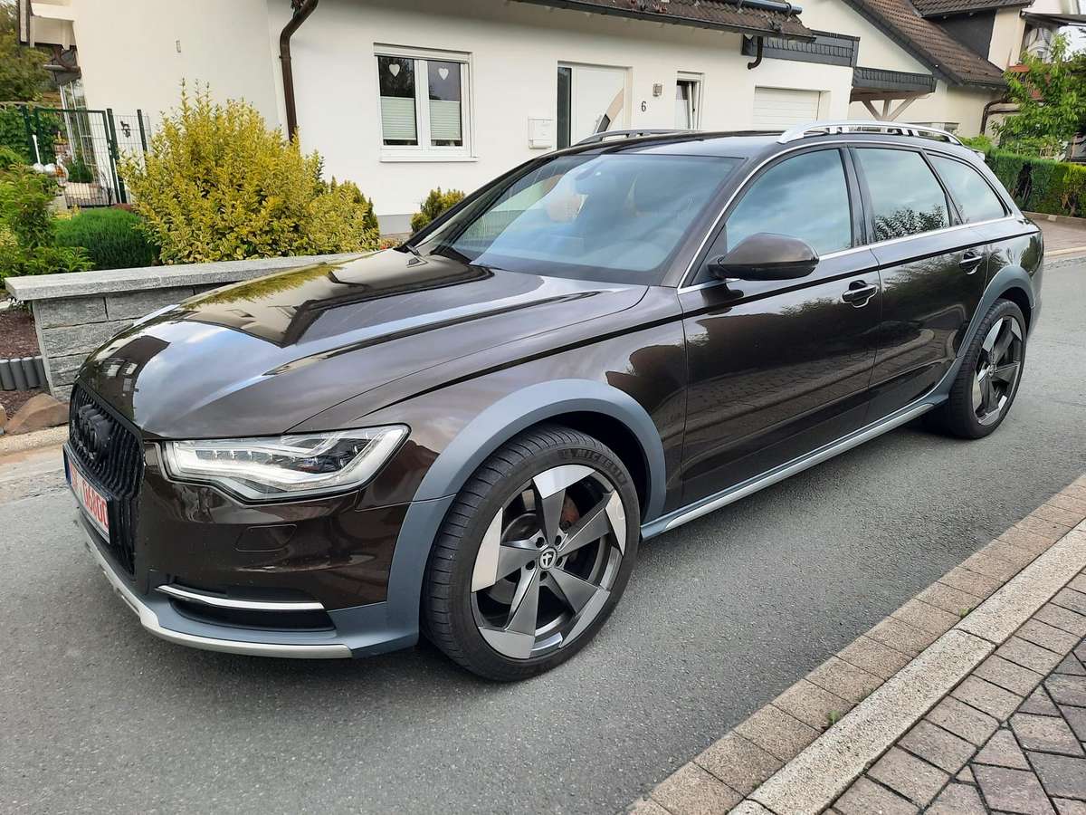 Audi A6 allroad, 3.0 l., universalas