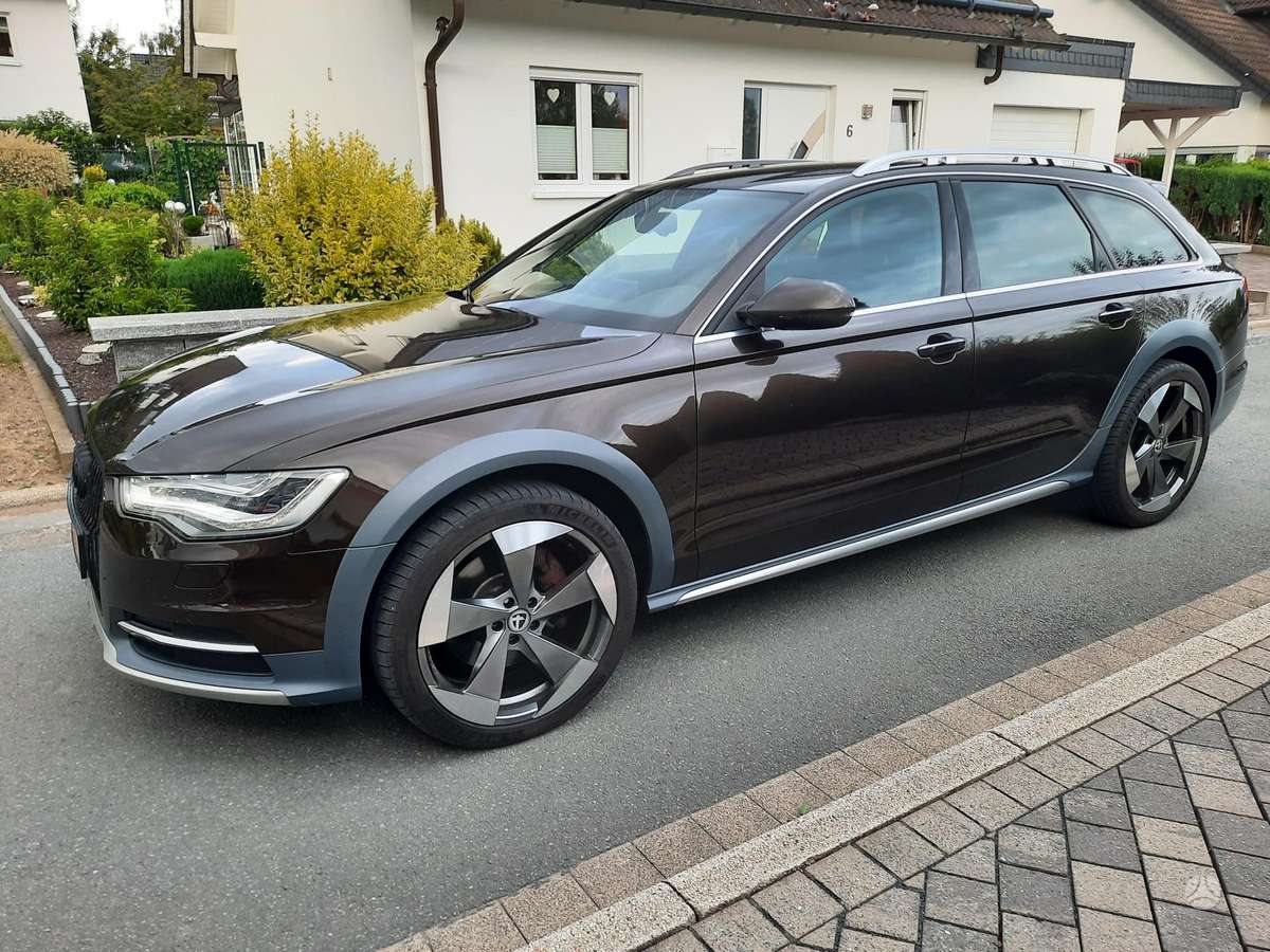 Audi A6 allroad, 3.0 l., Универсал