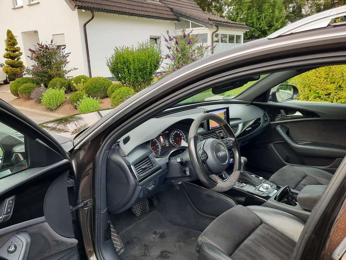 Audi A6 allroad, 3.0 l., Универсал