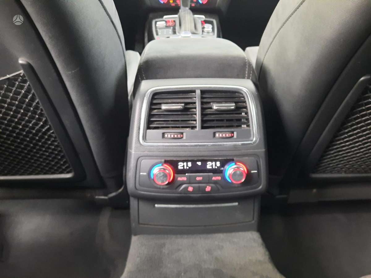 Audi A6 allroad, 3.0 l., Универсал
