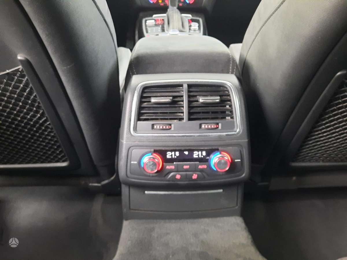 Audi A6 allroad, 3.0 l., universalas