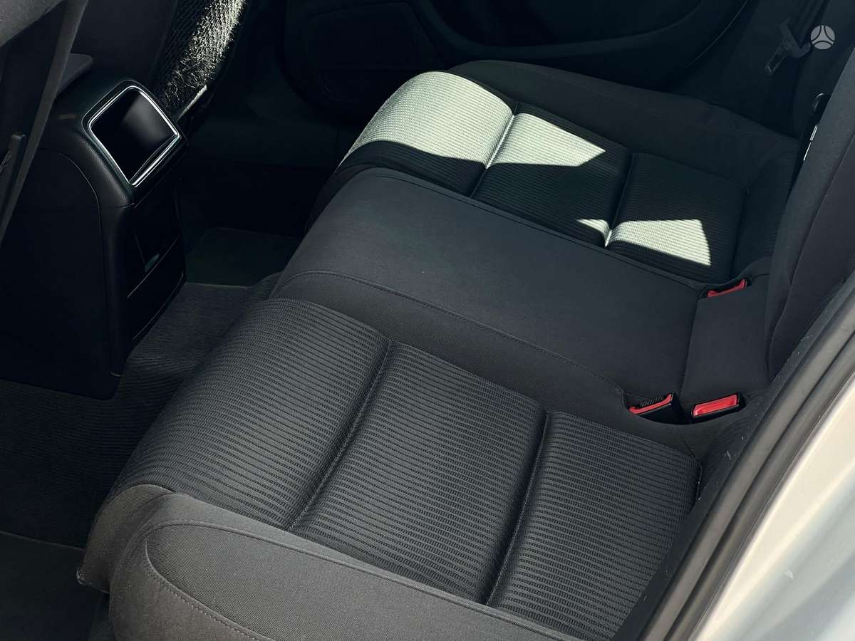 Audi A4, 2.0 l., Универсал