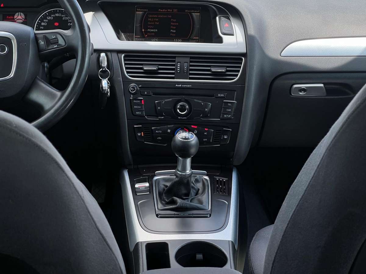 Audi A4, 2.0 l., universalas