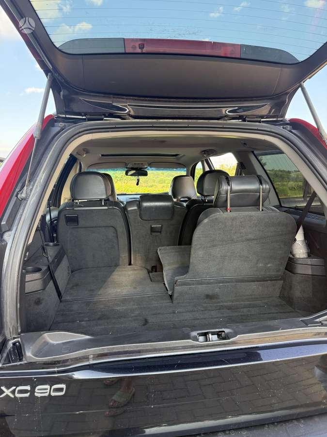 Volvo XC90 - 9