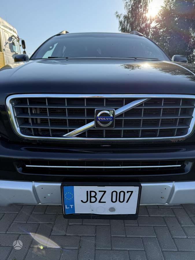 Volvo XC90 - 10