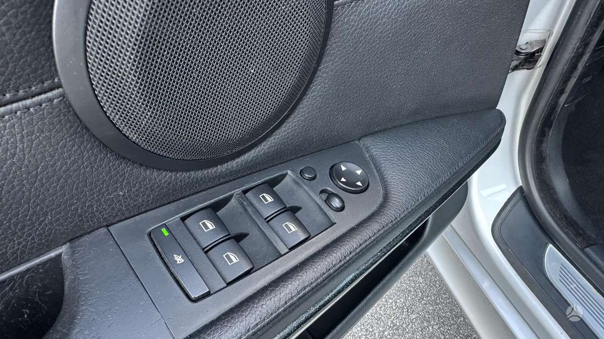 BMW 325, 3.0 l., Универсал