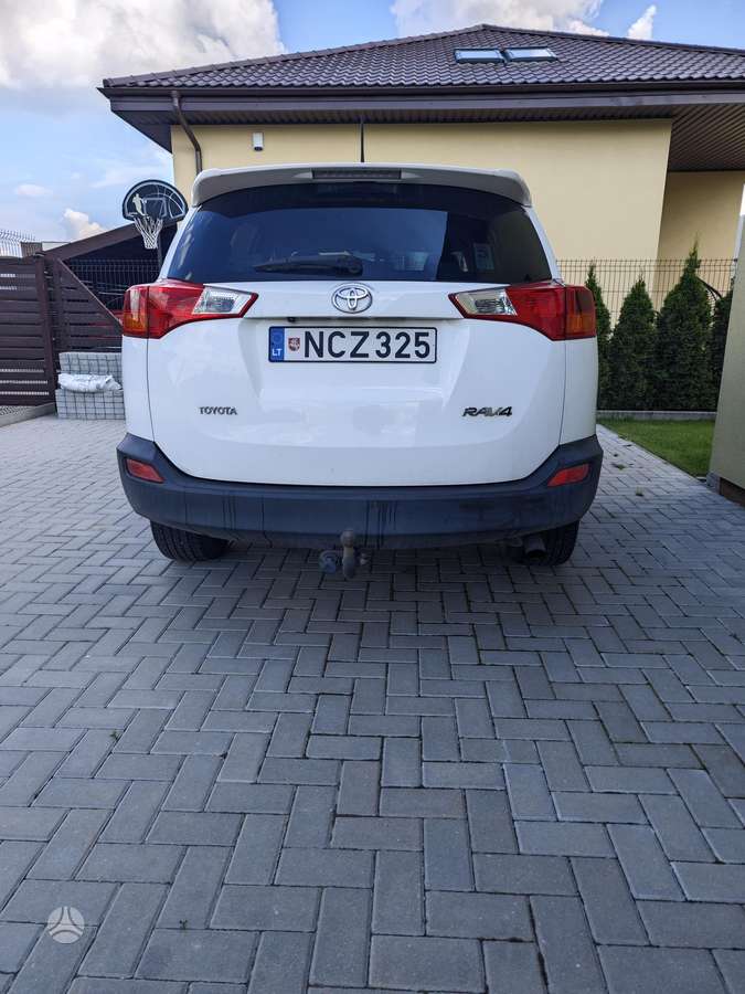 Toyota RAV4 - 4