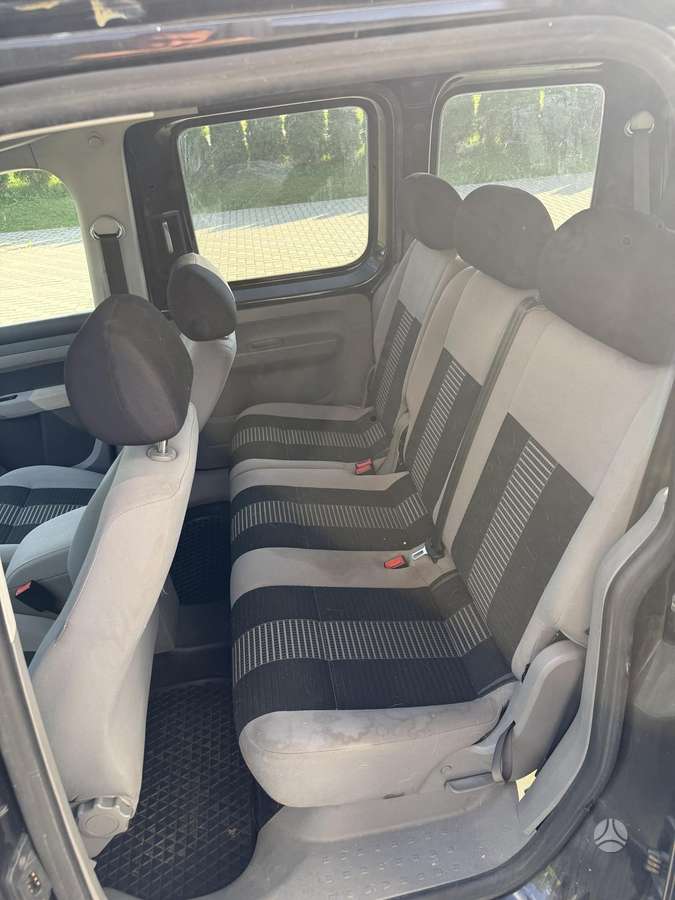 Volkswagen Caddy - 6