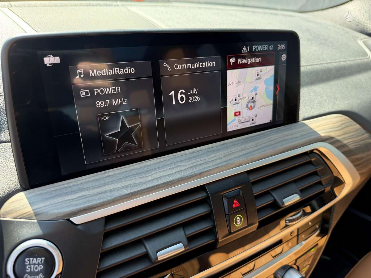 BMW X3, 2.0 l., off-road / crossover