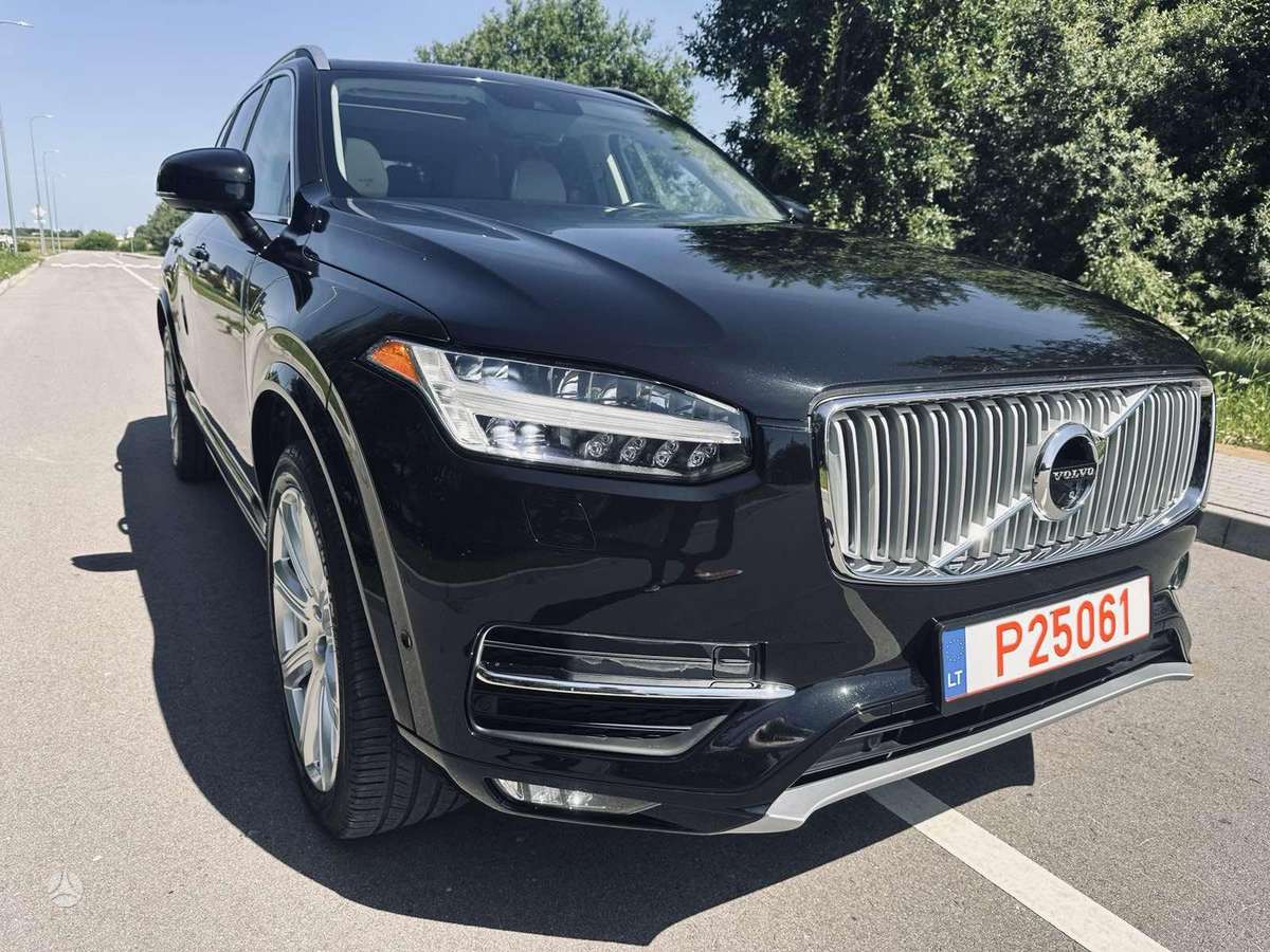 Volvo XC90 - 3
